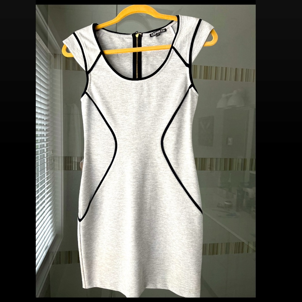 Express grey dress - business casual, perfect condition and cute office outfit